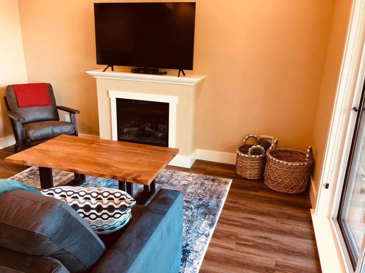 Botany Bay By Eagle Reach Properties Port Renfrew Extérieur photo